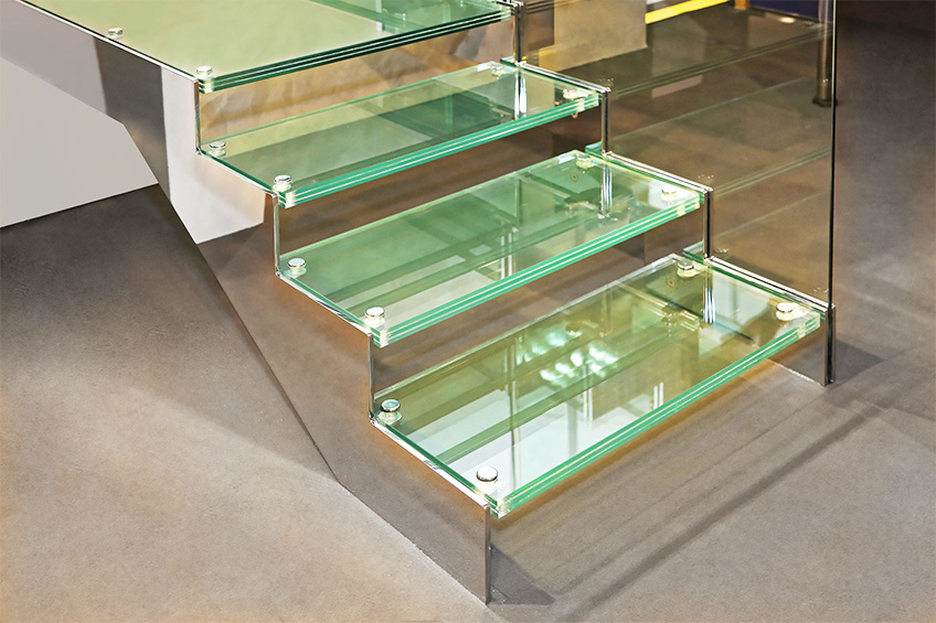 Treppenstufen aus Begehbares glas
